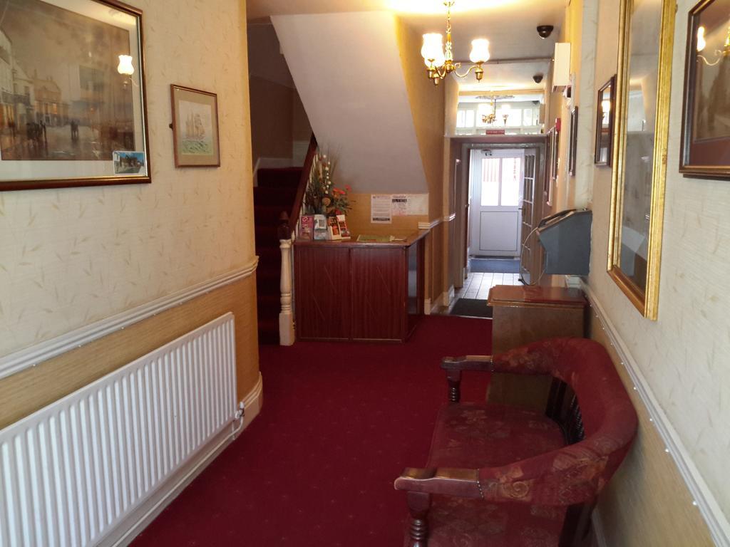 Bridge Hotel Arklow Exterior photo
